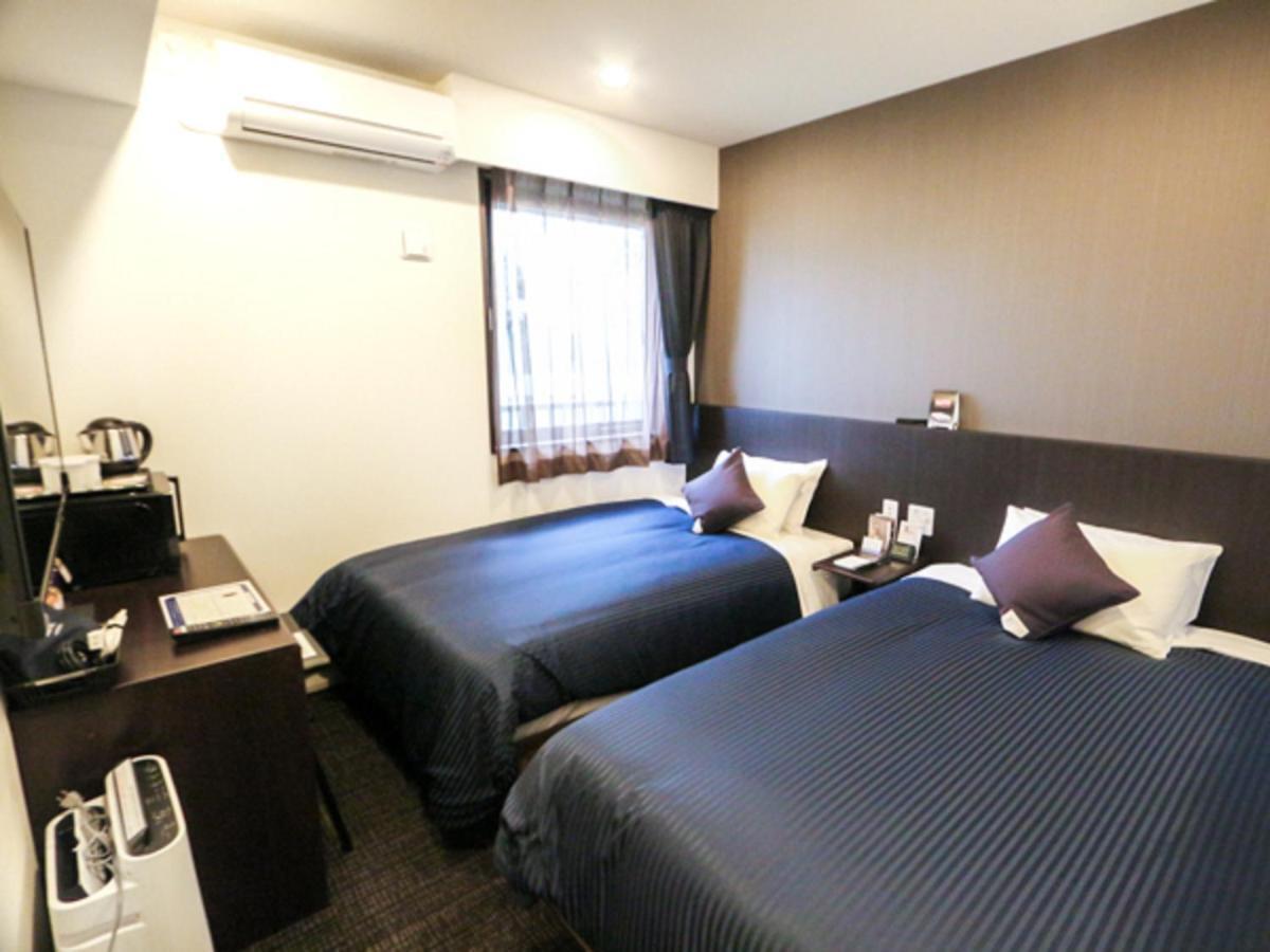 Livemax Shinjuku East Hotel Tōkyō